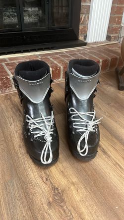Scarpa Mountain Climbing Boots