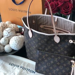 Louis Vuitton Neverfull MM In Monogram With Beige Interior 