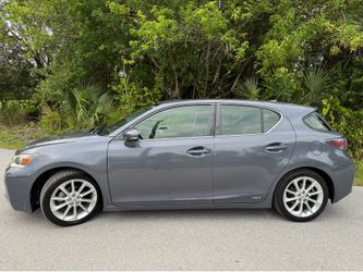 2012 Lexus CT 200h