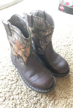 Size 11 boys boots