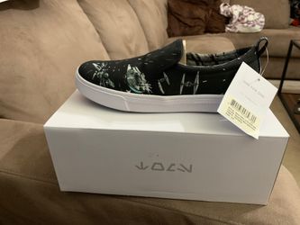 Star Wars Toms size 6.5 & 5.5 (women)