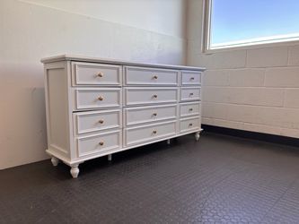 12 drawer white dresser