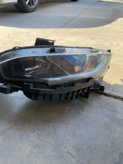 10th Gen Civic OEM Headlights. Driver And Passenger Side