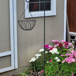 Planter Hangers And Baskets