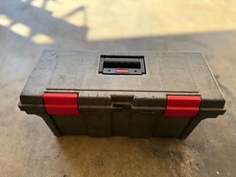 Rubbermaid Plastic Tool Box