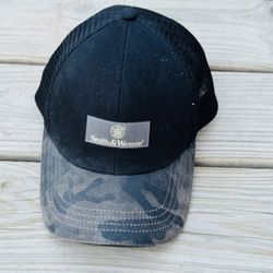 Smith And Wesson SnapBack