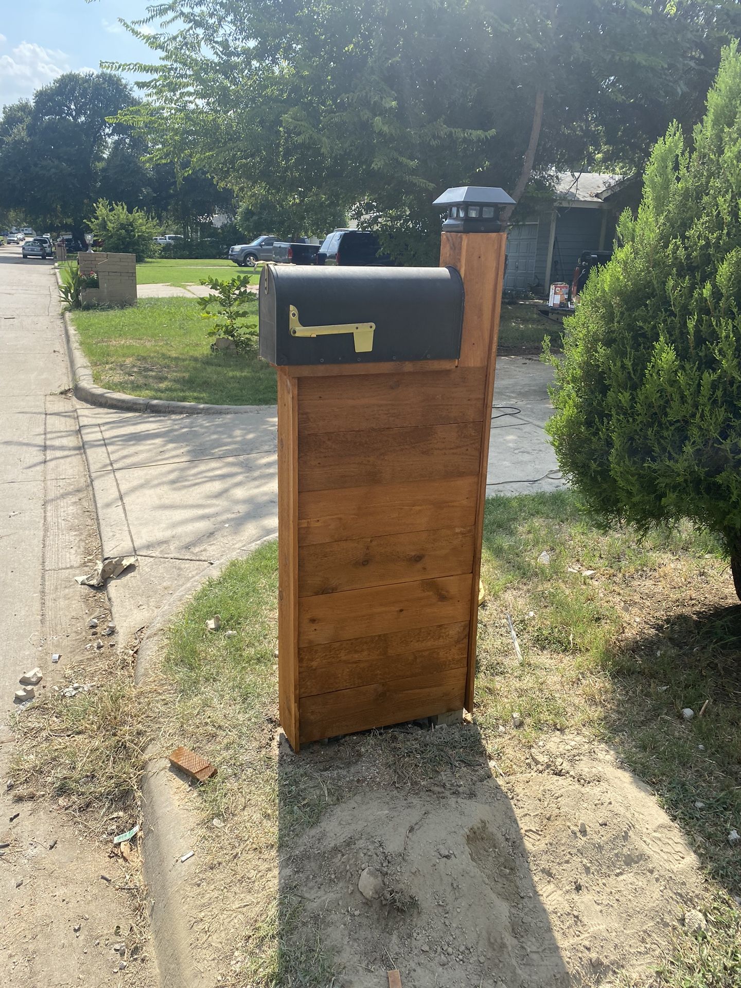 Mail Box