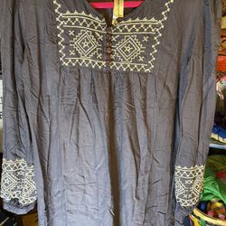 Decorated Originals Cute top navy blue with embroidered features on top and sleeves. All stitching is in great condition. Oversized small like new smo