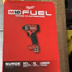 Milwaukee M18 Fuel Surge 1/4 Inch Impact 