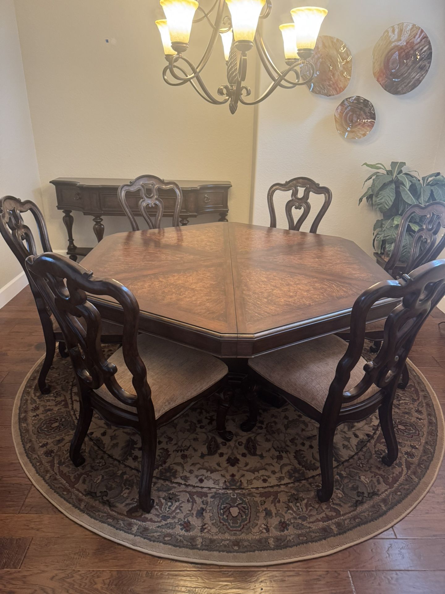 Stanley Dining Table w/6 Chairs