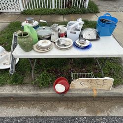 Free Stuff  4815 Laurel Ave