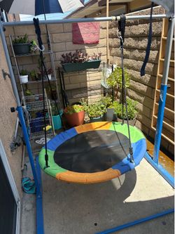 Gymnastics pole with the swing