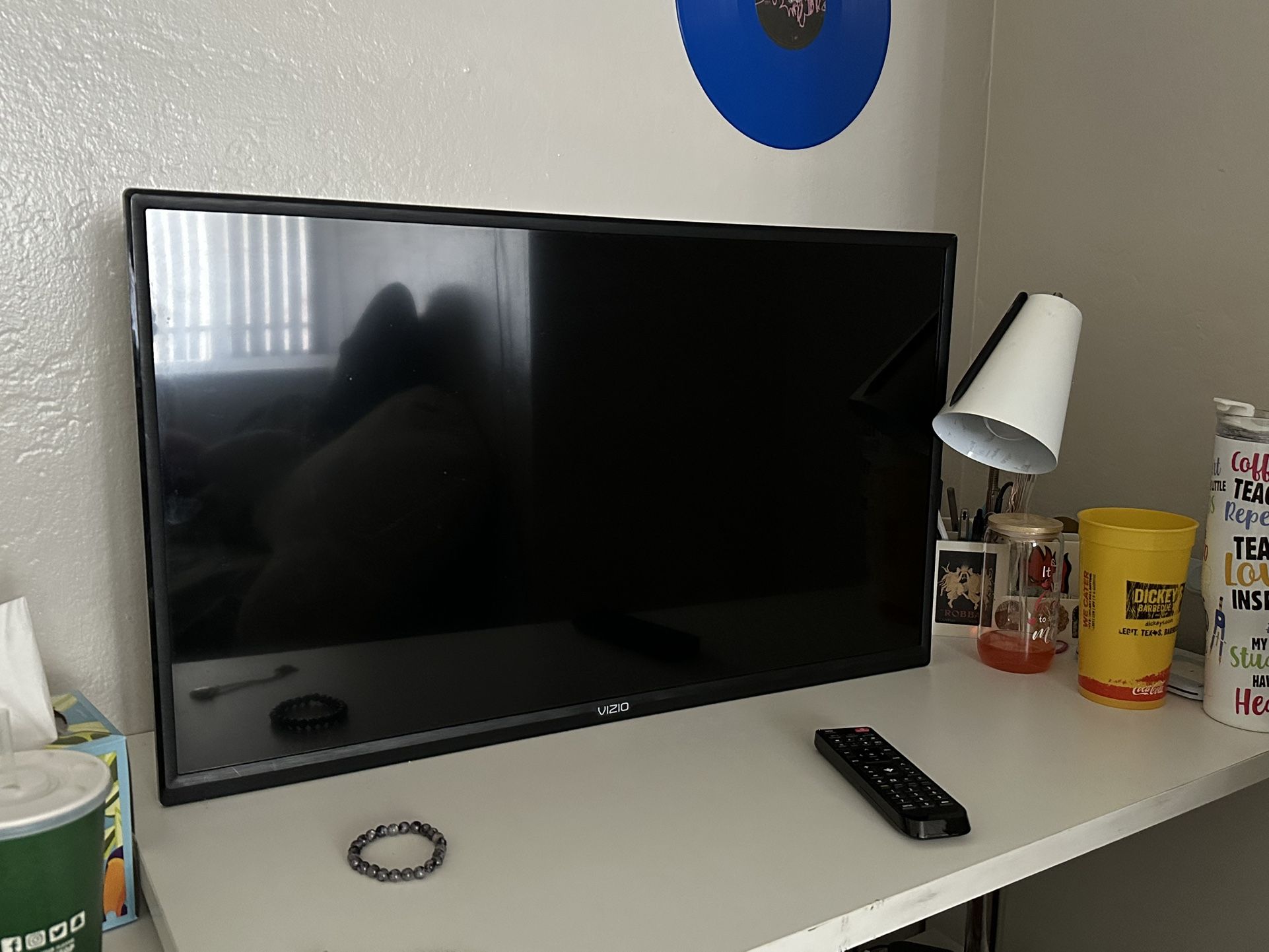 32 In 1080p Smart TV