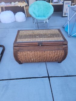 Chess With Glass Topper