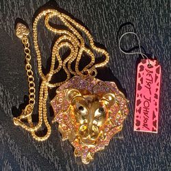 Betsey Johnson Pink Crystal Lion Head Pendant 27 Inch Chain Necklace 