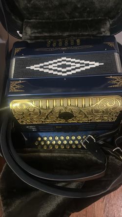 Dmarco accordion