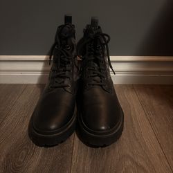 Coach boots