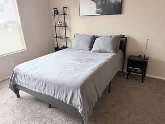 Bed/Mattress