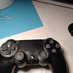 PS4 Controller Black Used