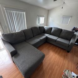 Large Sofa w/ Chaise