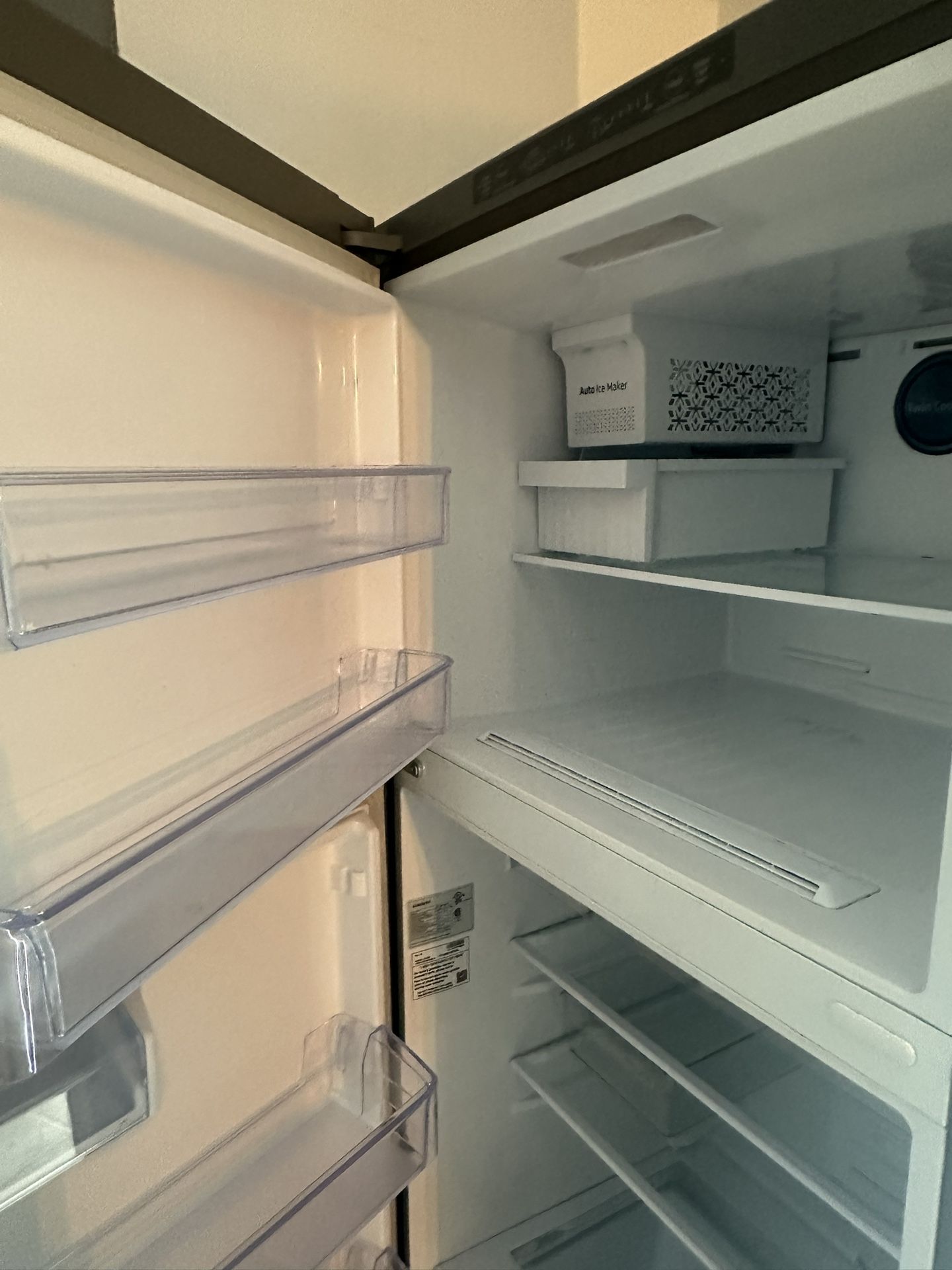 Samsung Refrigerator – Great Condition