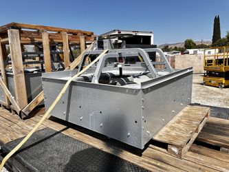 propeller hooded roof.