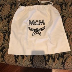 Orig Mcm Dust https://offerup.com/redirect/?o=QmFnLm5ldw==