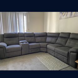 Drk Grey Sectional Couch