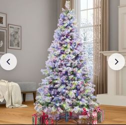 Costco 7.5' Pre-Lit Flocked Micro LED with Twinkle Christmas Tree