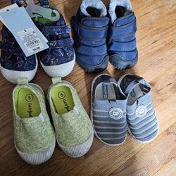 BABY SNOW Boots AND SLIP ONS SIZE 5 BUNDLE