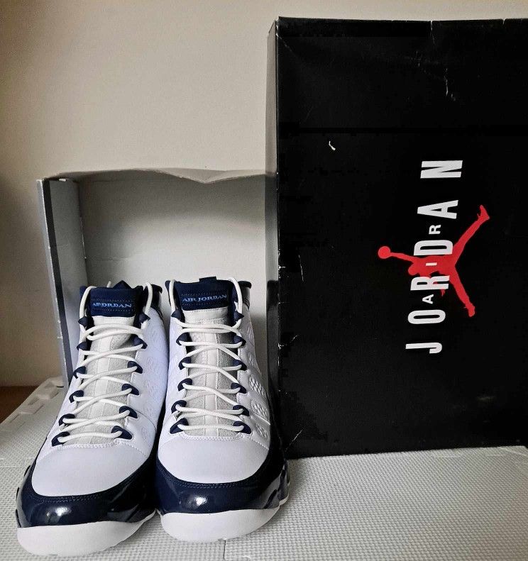 Air Jordan 9 Retro UNC Size 14
