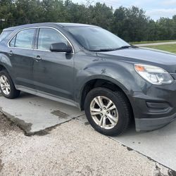 2017  Chevy  Equinox Lt