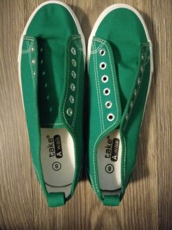 Converse-like tennis shoes Brand New