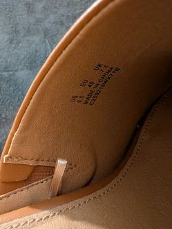 Women's clogs