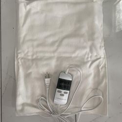 Moist Heating Pad with Auto Shut off for Cramps and Back Pain by Thermorelief 