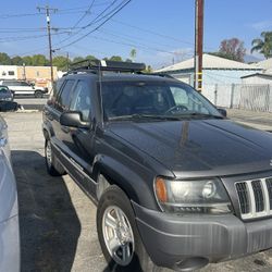2004 Jeep Grand Cherokee 