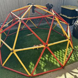 6.6ft Wide X 3.4ft Height Outdoor Climbing Dome.  *Flexible On Price*