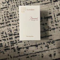 Selling Baccarat Rogue 540 Cologne 