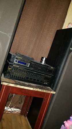 Stereo plays loud