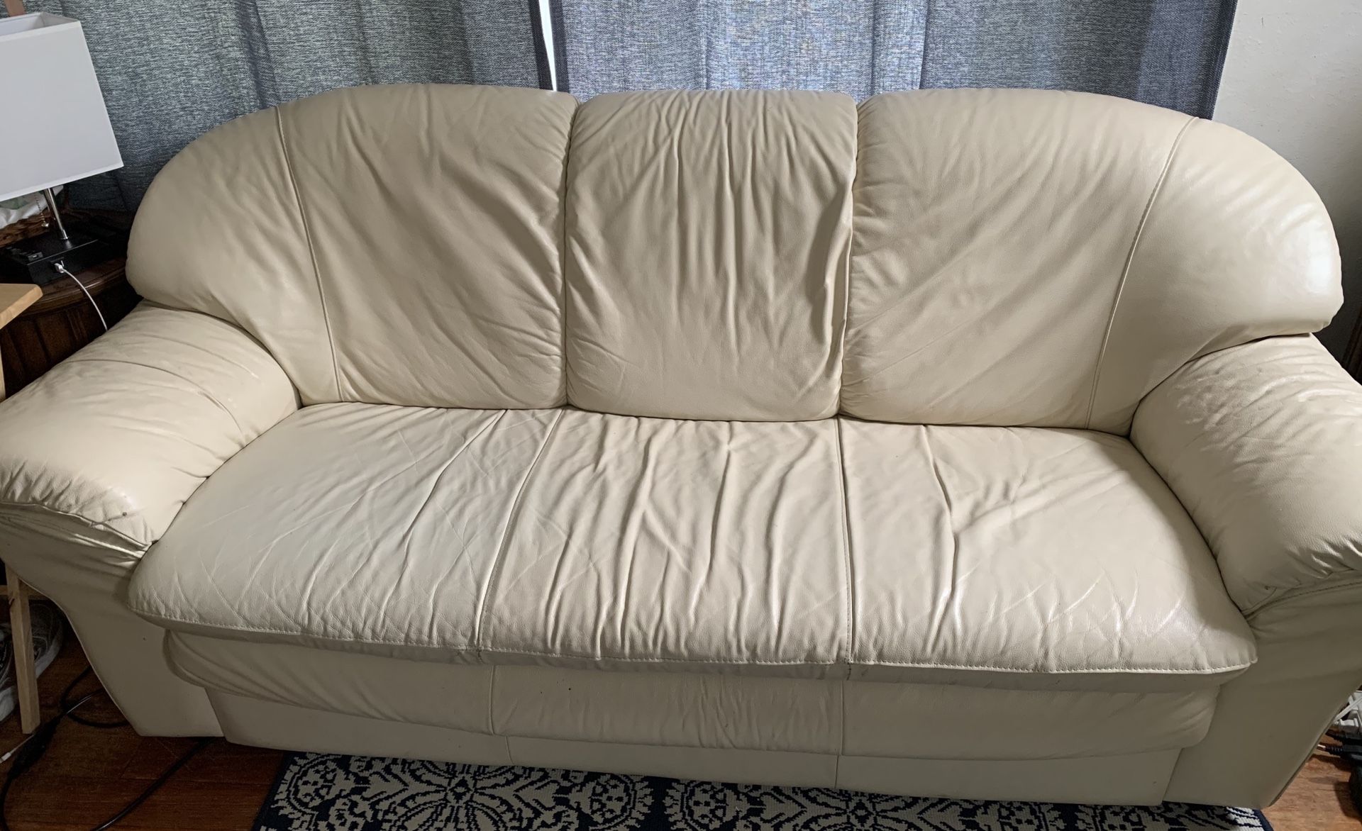 PENDING PICK UP - FREE PORCH PICK UP!! Cream Leather Couch