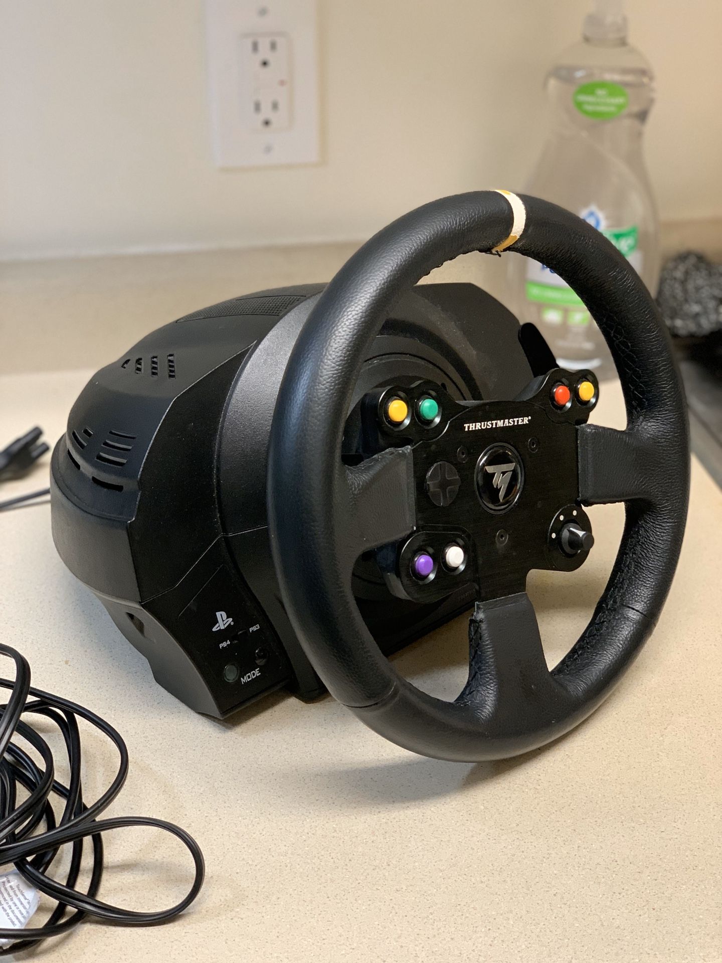 Thrustmaster T300RS servo and Leather 28GT wheel