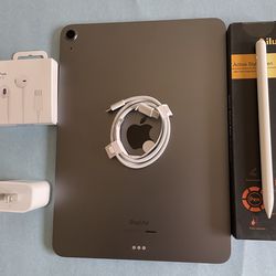 Apple IPad Air 5th Generation (10.9” Liquid Retina/ M1 chip / 2022 Model) 64GB with pen, keyboard case & Accessories (256gb $499)