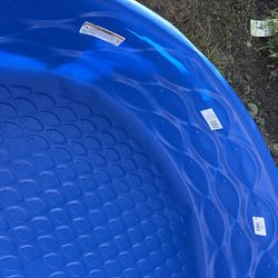 New kids swimming pools 15$