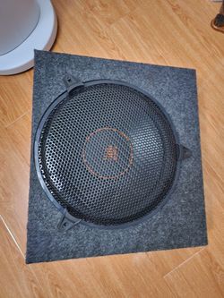 JBL 12in 1000w Subwoofer With Box + Grille