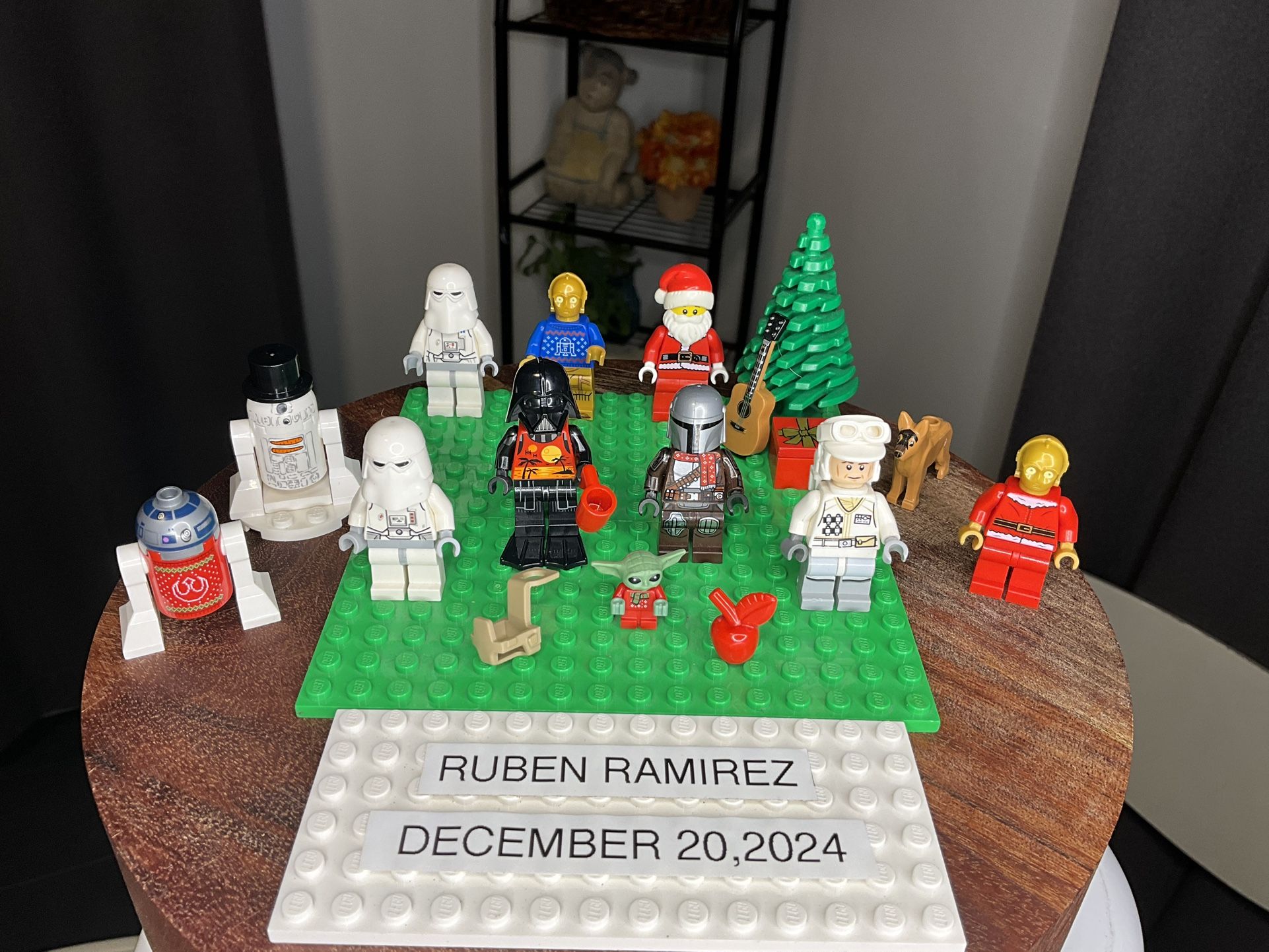 LEGO Star Wars Christmas Theme Minifigures (Northridge, LA)