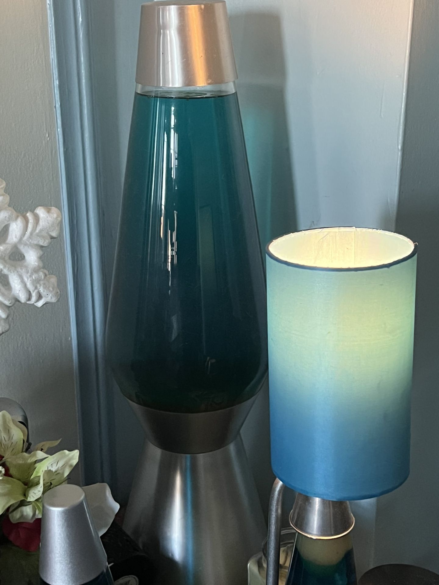 Vintage LAVA Lamp From the 1970s.  White Wax