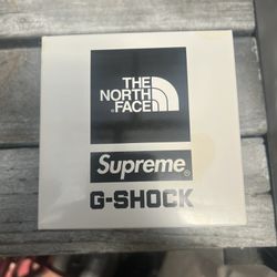 Supreme/NorthFace/ G-Shock 