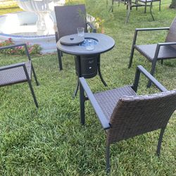 Brand New Patio Set Fire Pit