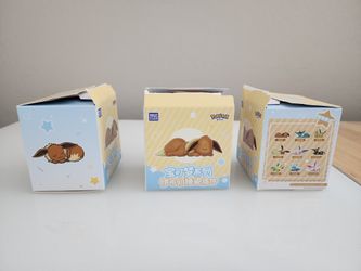 Eevee Sleeping Positions Blind Box