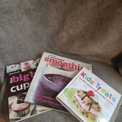 Cookbook Set - Cupcakes, Smoothies, & More for Kids
